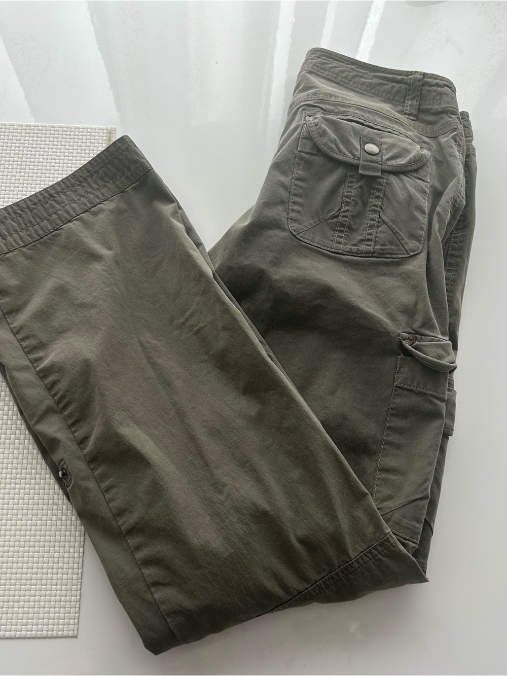Ladies Kuhl 6 Olive Utility Cargo Pants patina dye